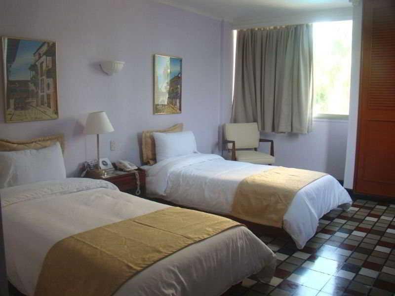 Hotel Bahia Cartagena Bagian luar foto