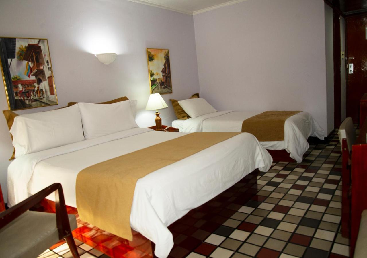Hotel Bahia Cartagena Bagian luar foto