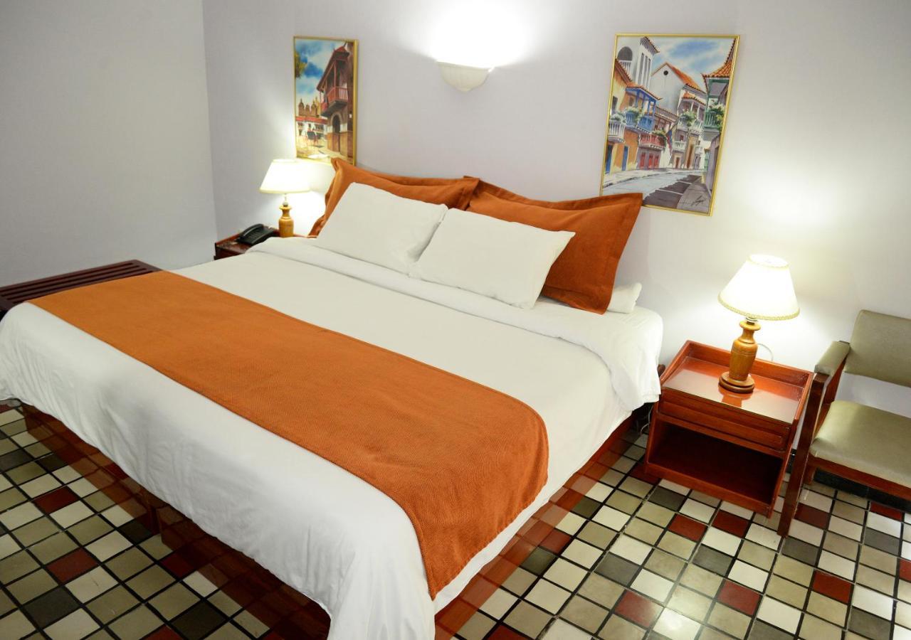 Hotel Bahia Cartagena Bagian luar foto