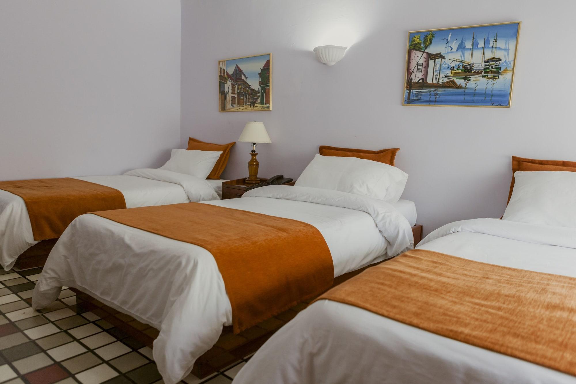 Hotel Bahia Cartagena Bagian luar foto