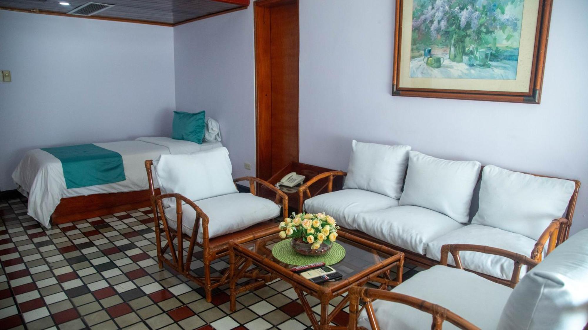 Hotel Bahia Cartagena Bagian luar foto