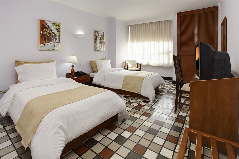 Hotel Bahia Cartagena Bagian luar foto